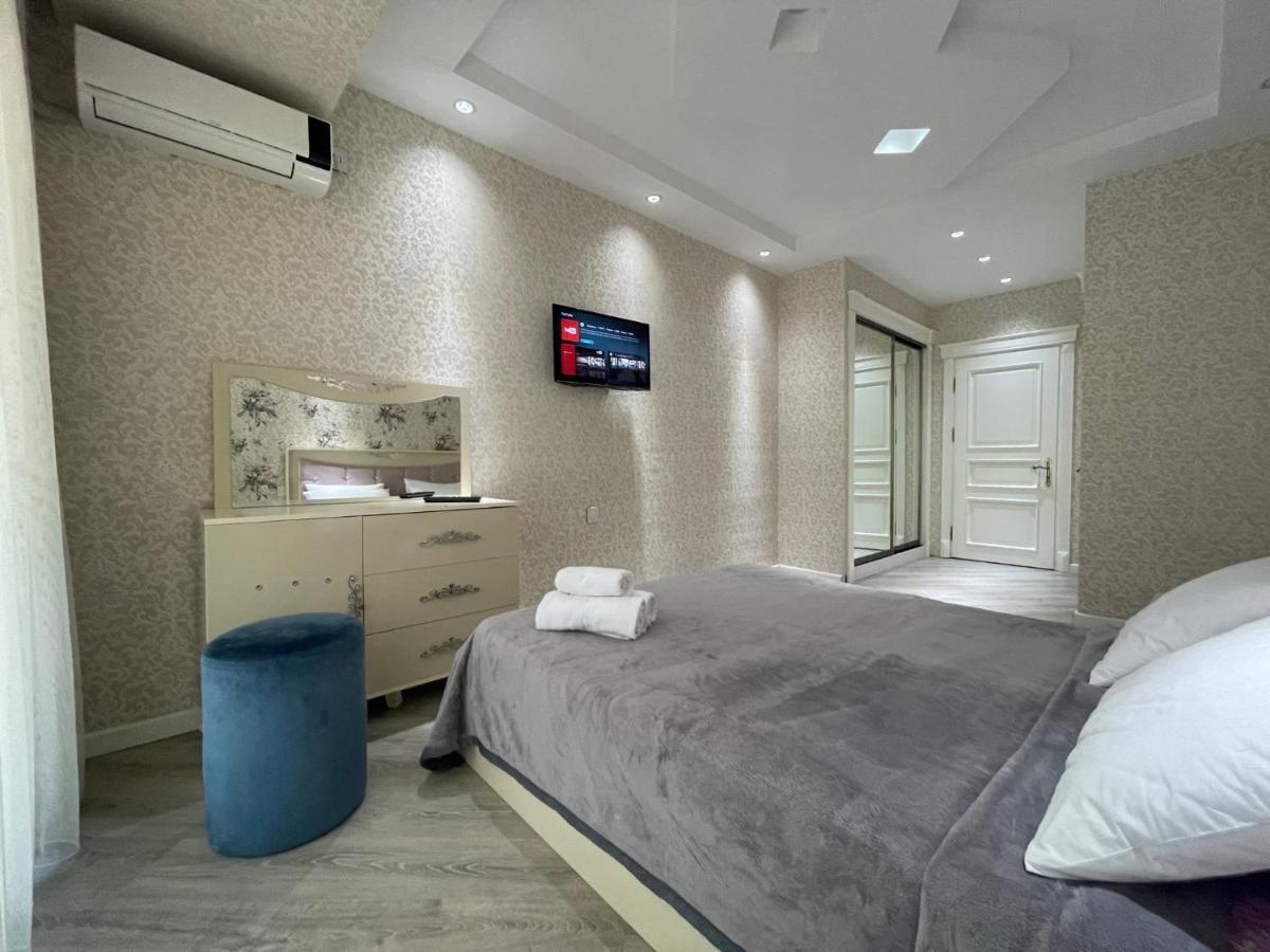 Lux Apartment Baku Exterior foto